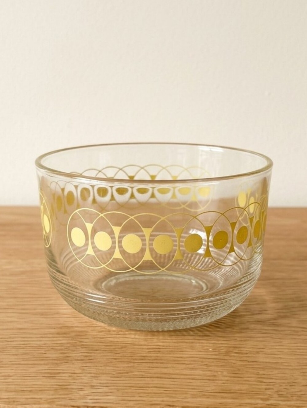 Vintage Glass Bowl with Yellow Geometric Pattern – Mid‑Century Kitchen Decor